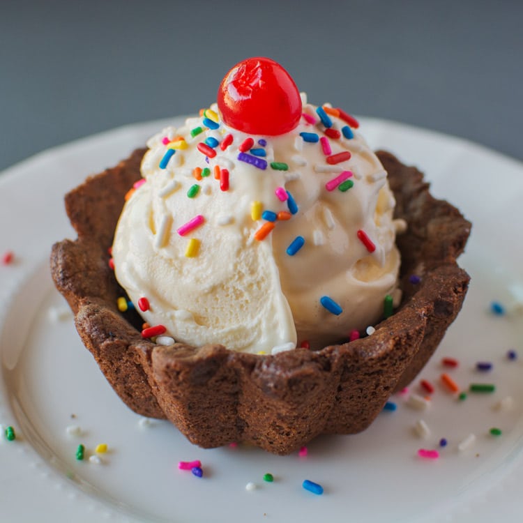 Chocolate Cookie Cup That Will Blow Your Mind