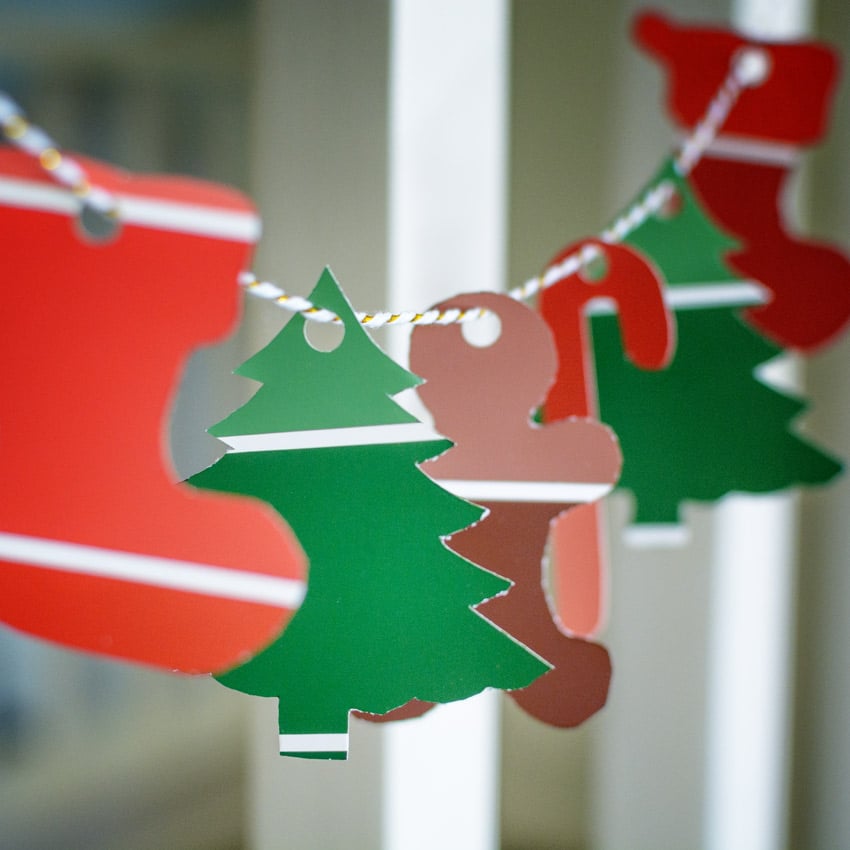 Why DIY Christmas Garland is the best of the Paint Sample Crafts