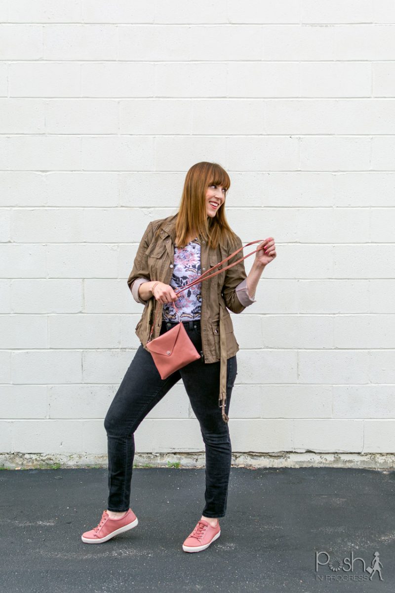 light pink sneakers outfit