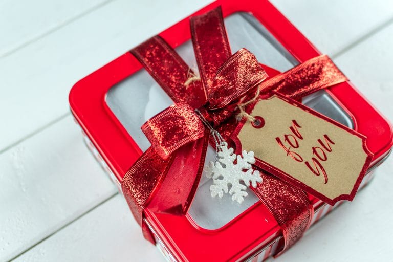 This Cookie Gift Box Makes A Great Holiday Gift