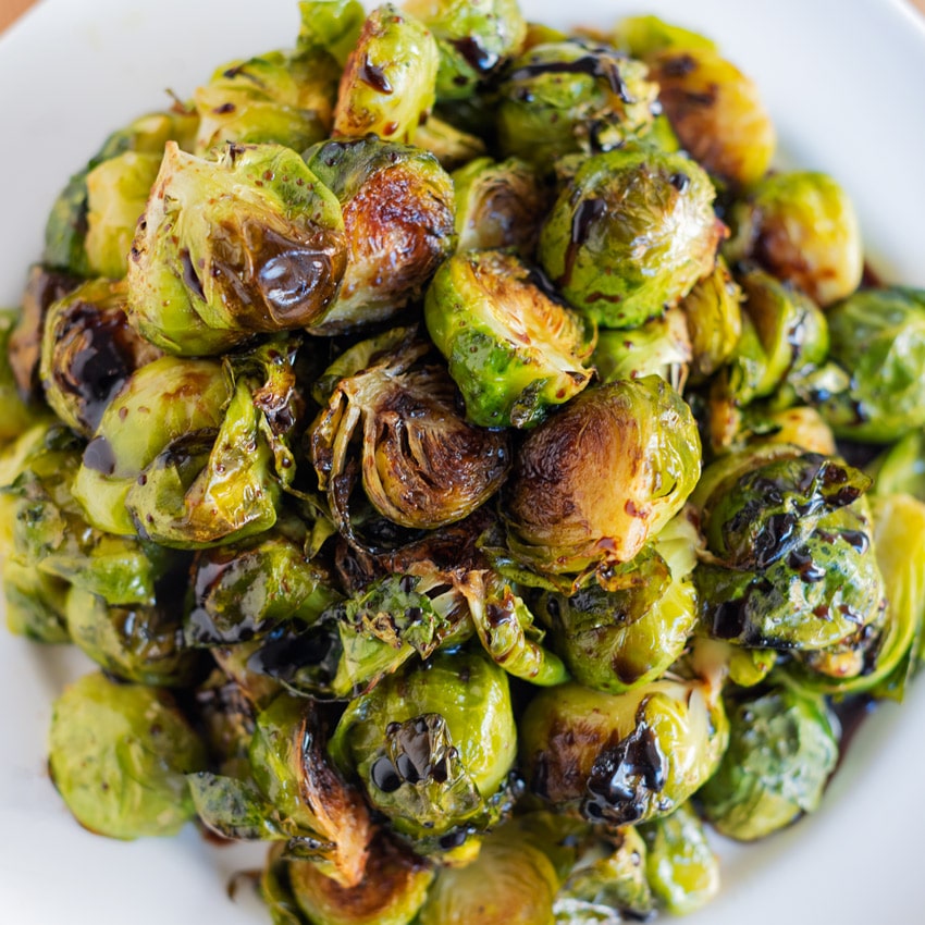 How to Make Brussels Sprouts with Balsamic Glaze in the Oven