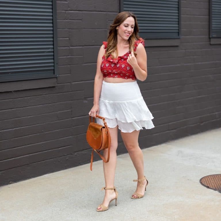 Here are 10 Cute Red and White Outfit Ideas You Will Love