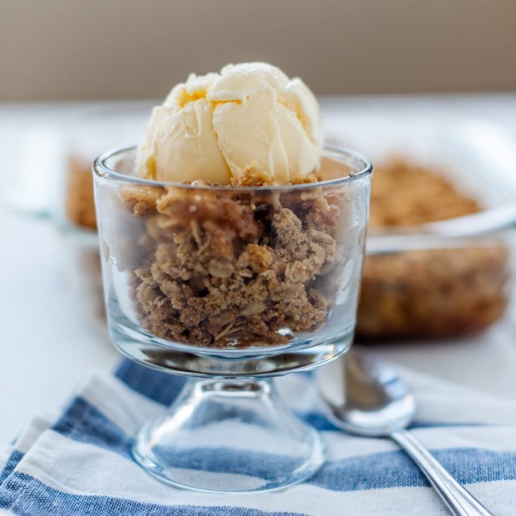 How to Make an Easy Apple Crumble