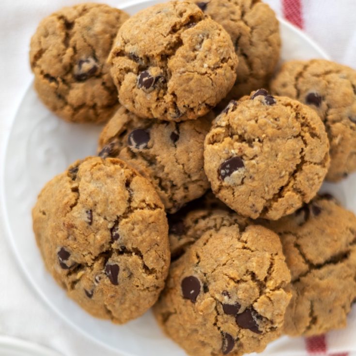 This is the best oatmeal chocolate chip cookies recipe ever!