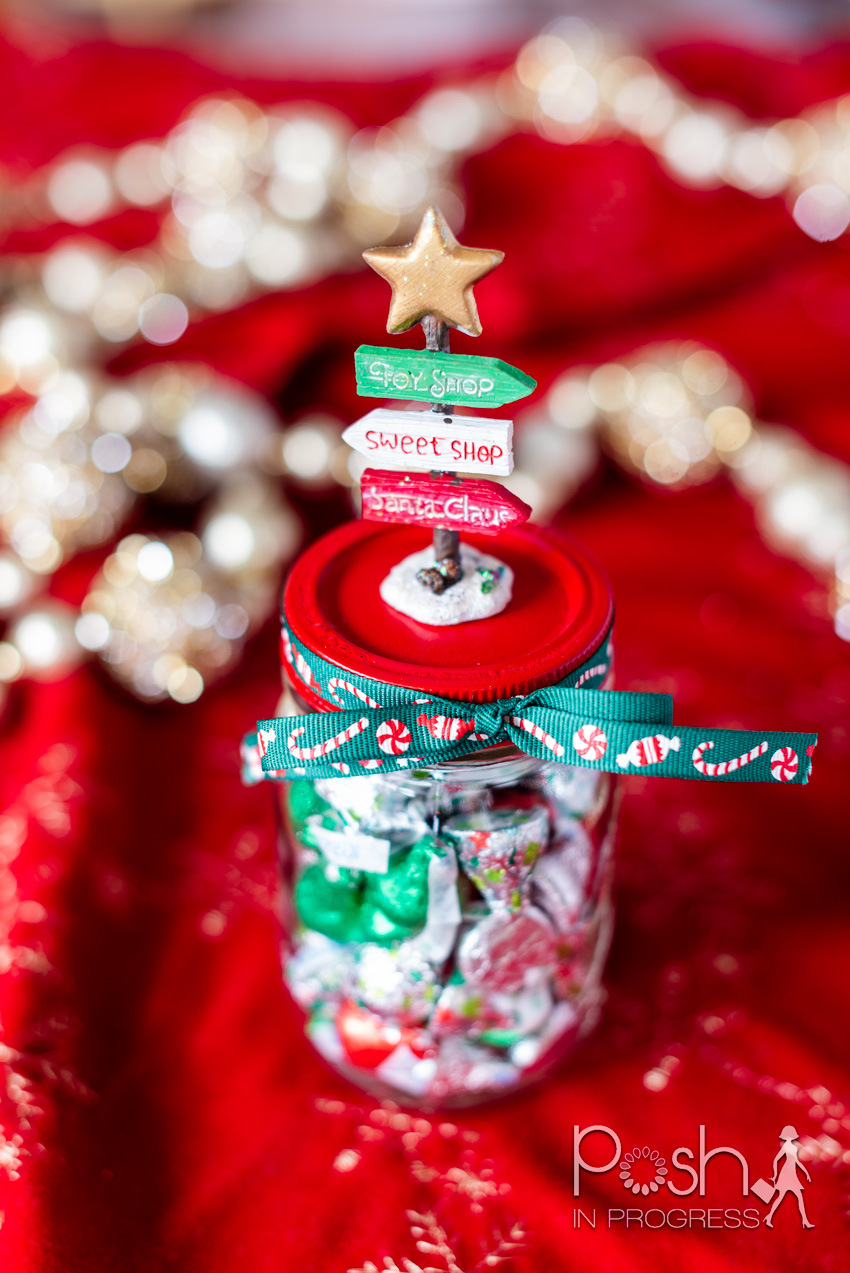 Giving Back This Holiday Season: DIY Reindeer Mason Jars