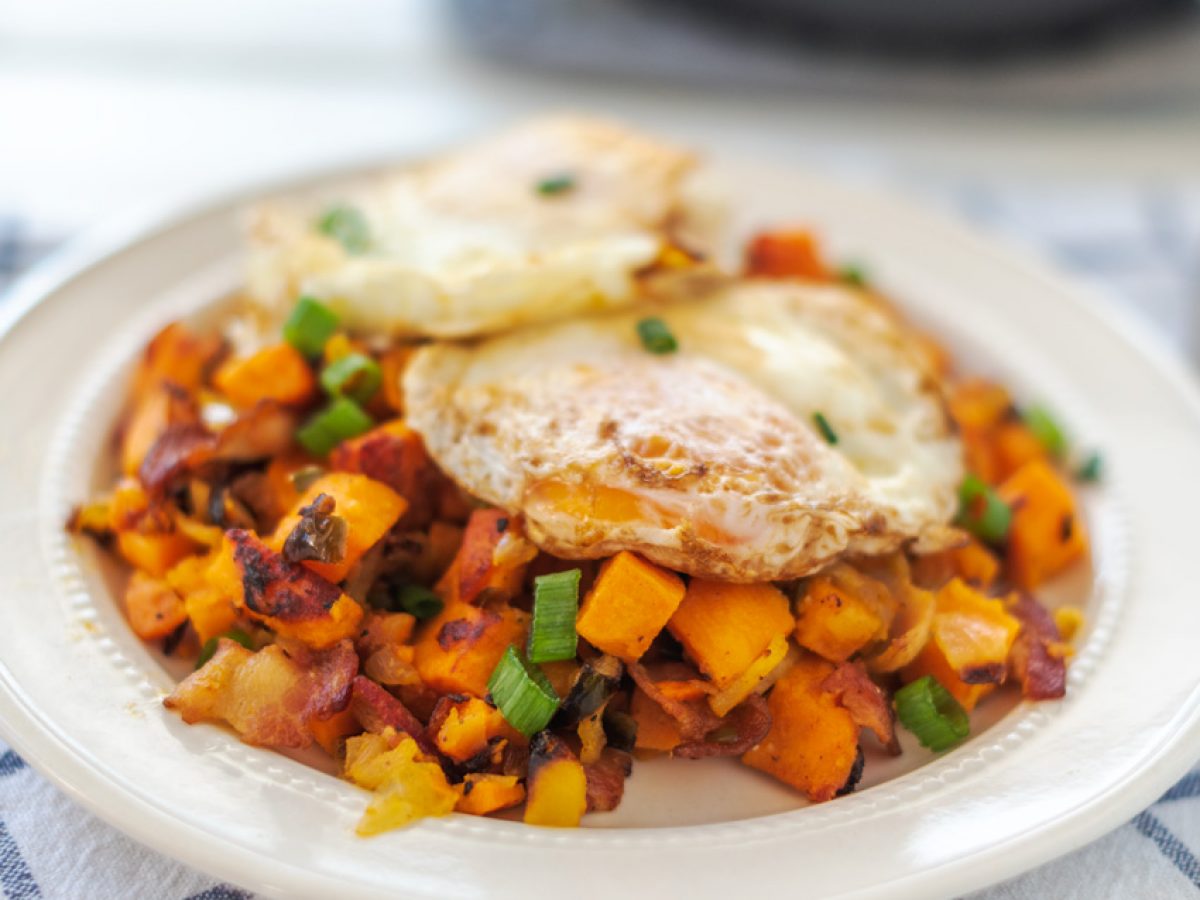 SWEET POTATO HASH BROWNS - The Traveling Spice