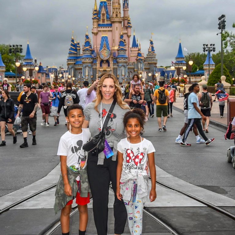 Disney World vs Disneyland: Here are 8 Important Differences You Should Know