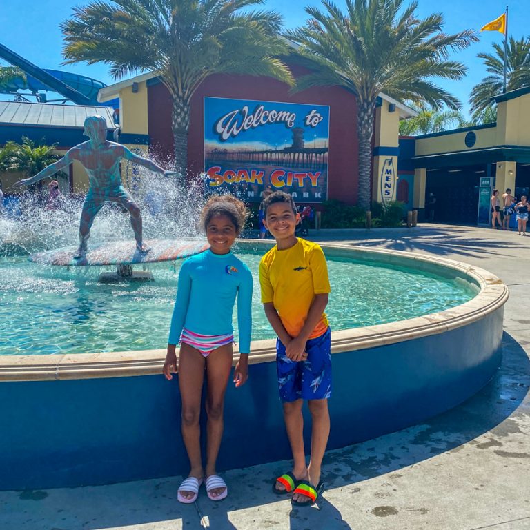 Knott’s Soak City: How to Have the Best Day with Your Kids