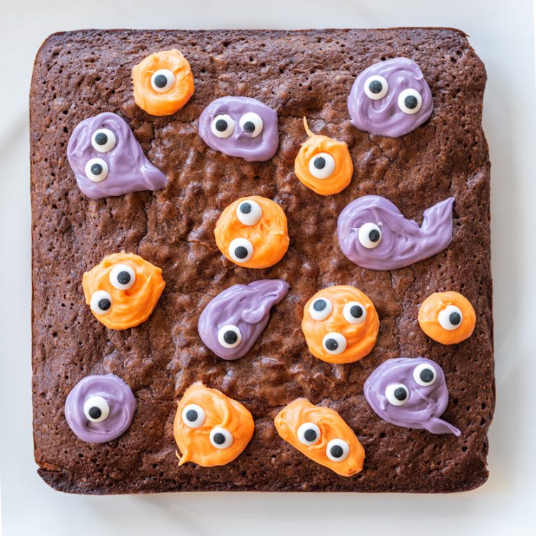 Spooky Halloween Brownies: Easy Steps for How to Make Them