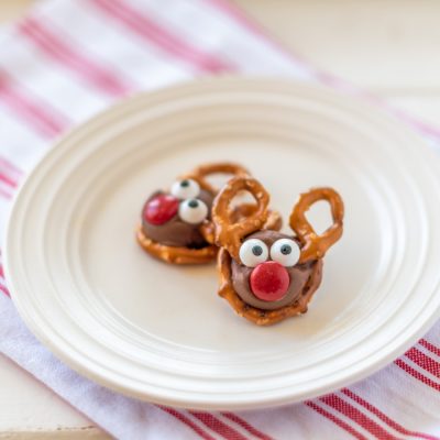 Pretzel Rolo Reindeer: How to Make this Easy Holiday Treat