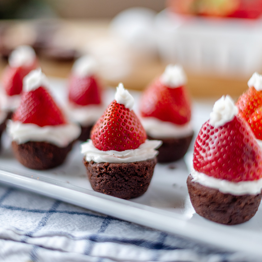 Christmas Santa Hat Brownies: How to Make this Easy Dessert